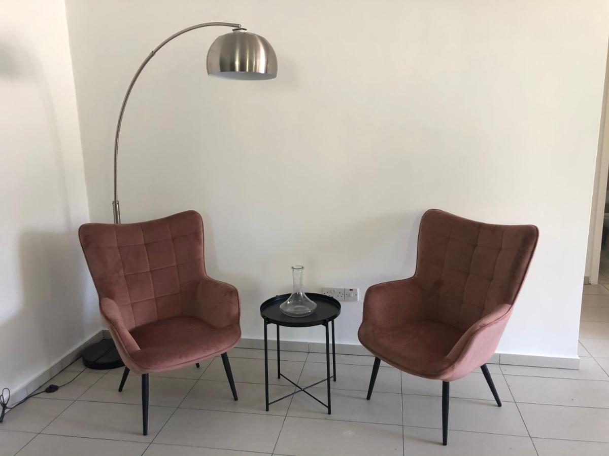 Modern Luxury Apartment In The Heart Of 尼科西亚 外观 照片